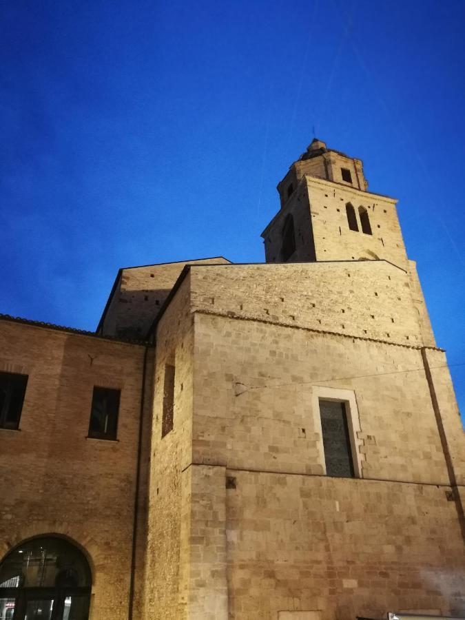 Albergo Roma Lanciano Eksteriør bilde