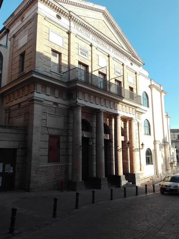 Albergo Roma Lanciano Eksteriør bilde