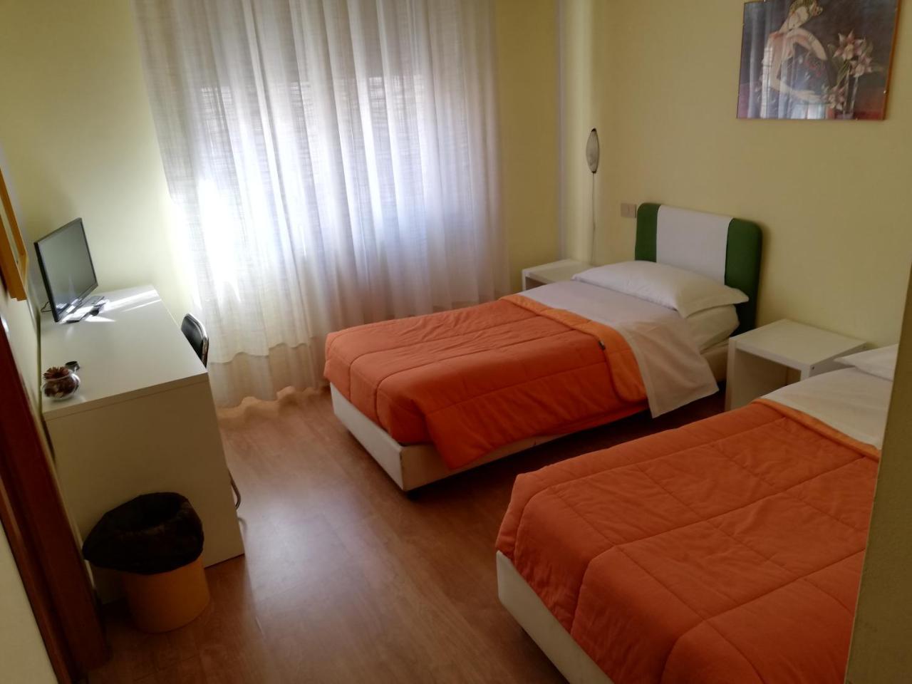 Albergo Roma Lanciano Eksteriør bilde
