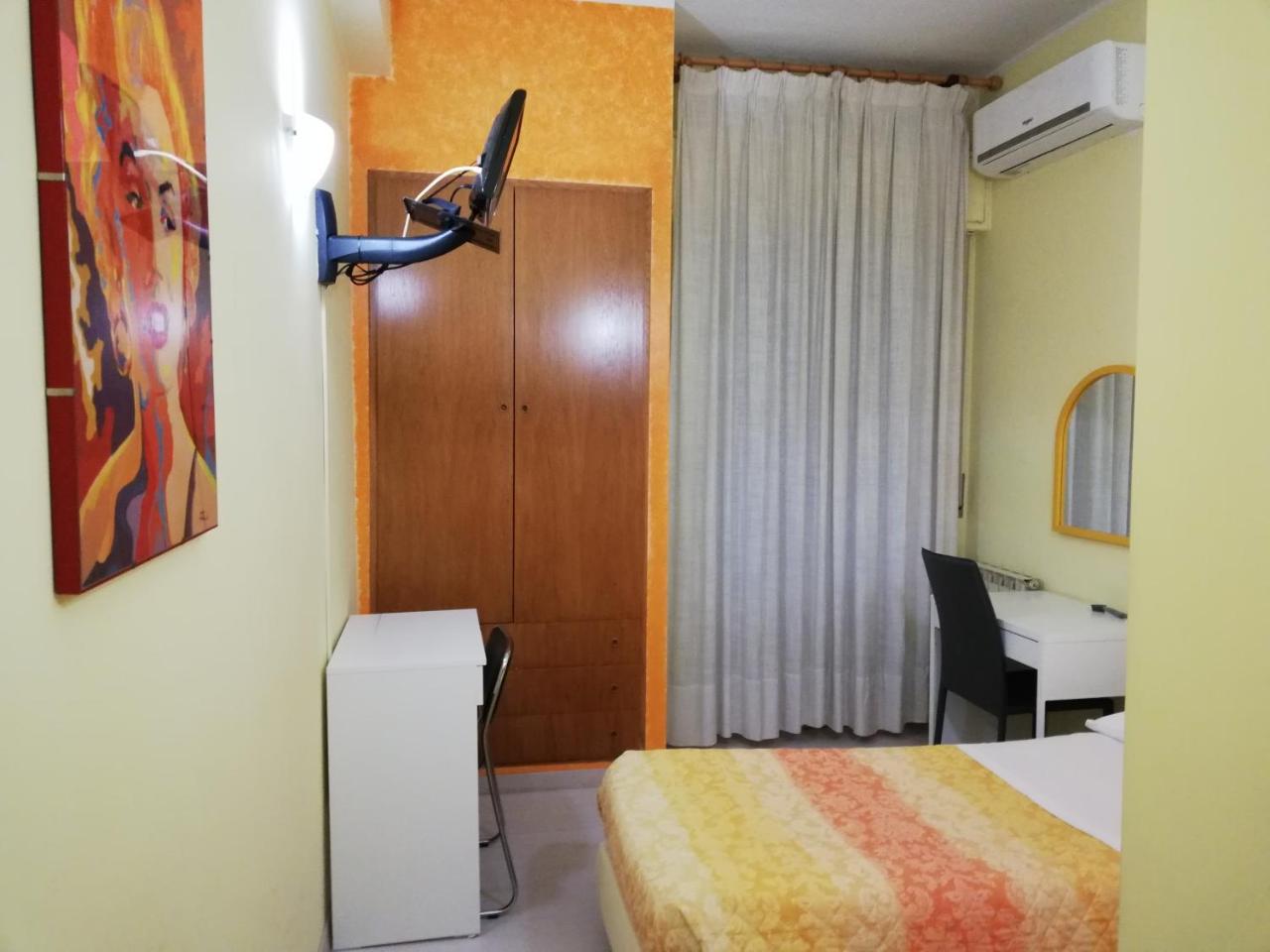 Albergo Roma Lanciano Eksteriør bilde